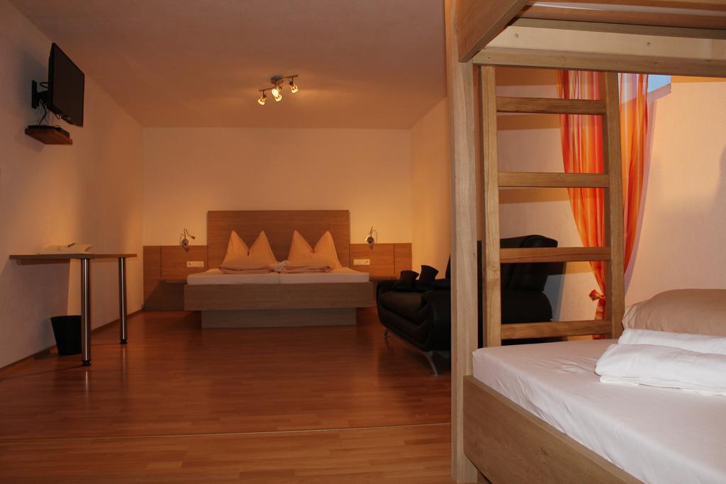 Chalet Mühle Längenfeld Zimmer foto